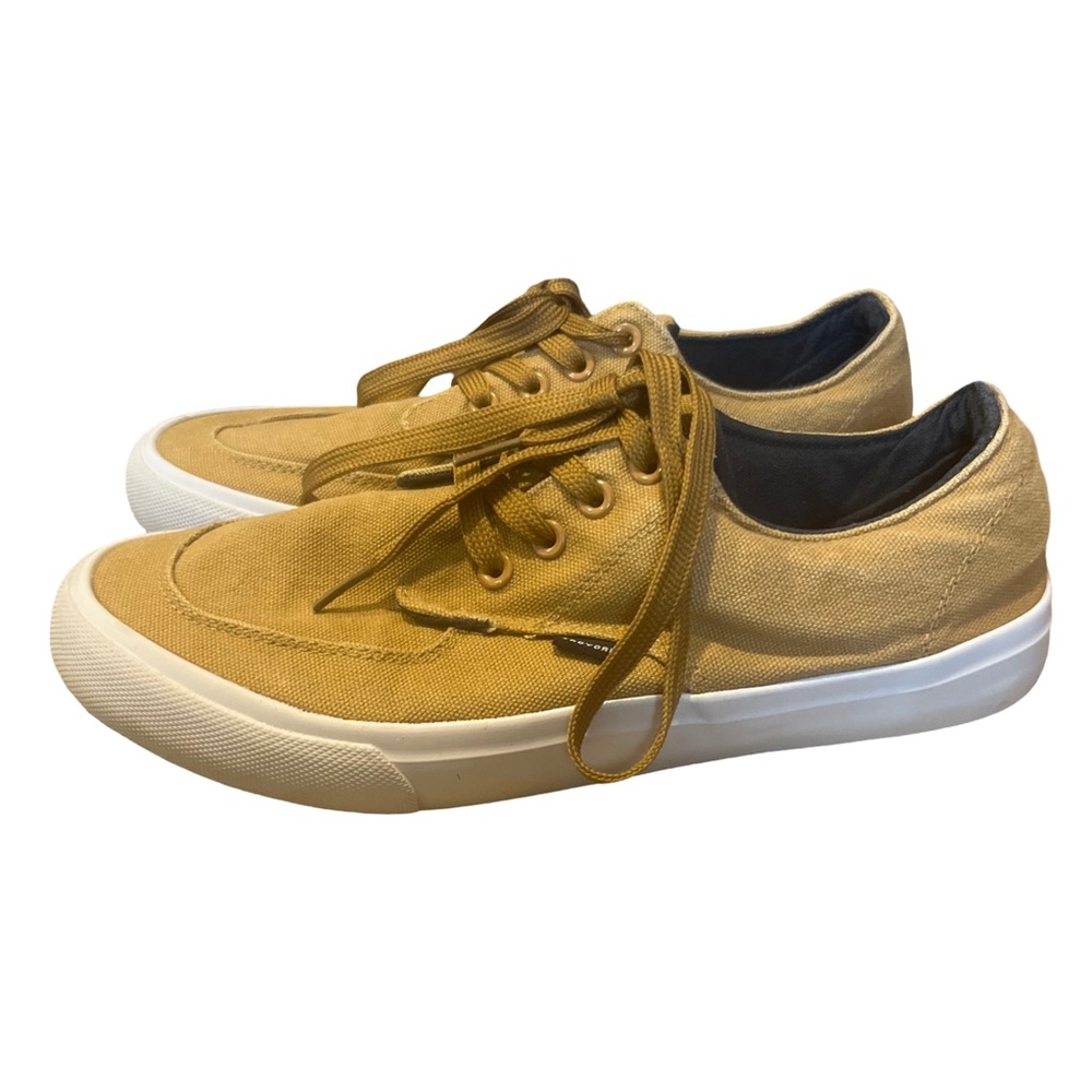 Zoo York canvas sneakers size 8 Brand new!